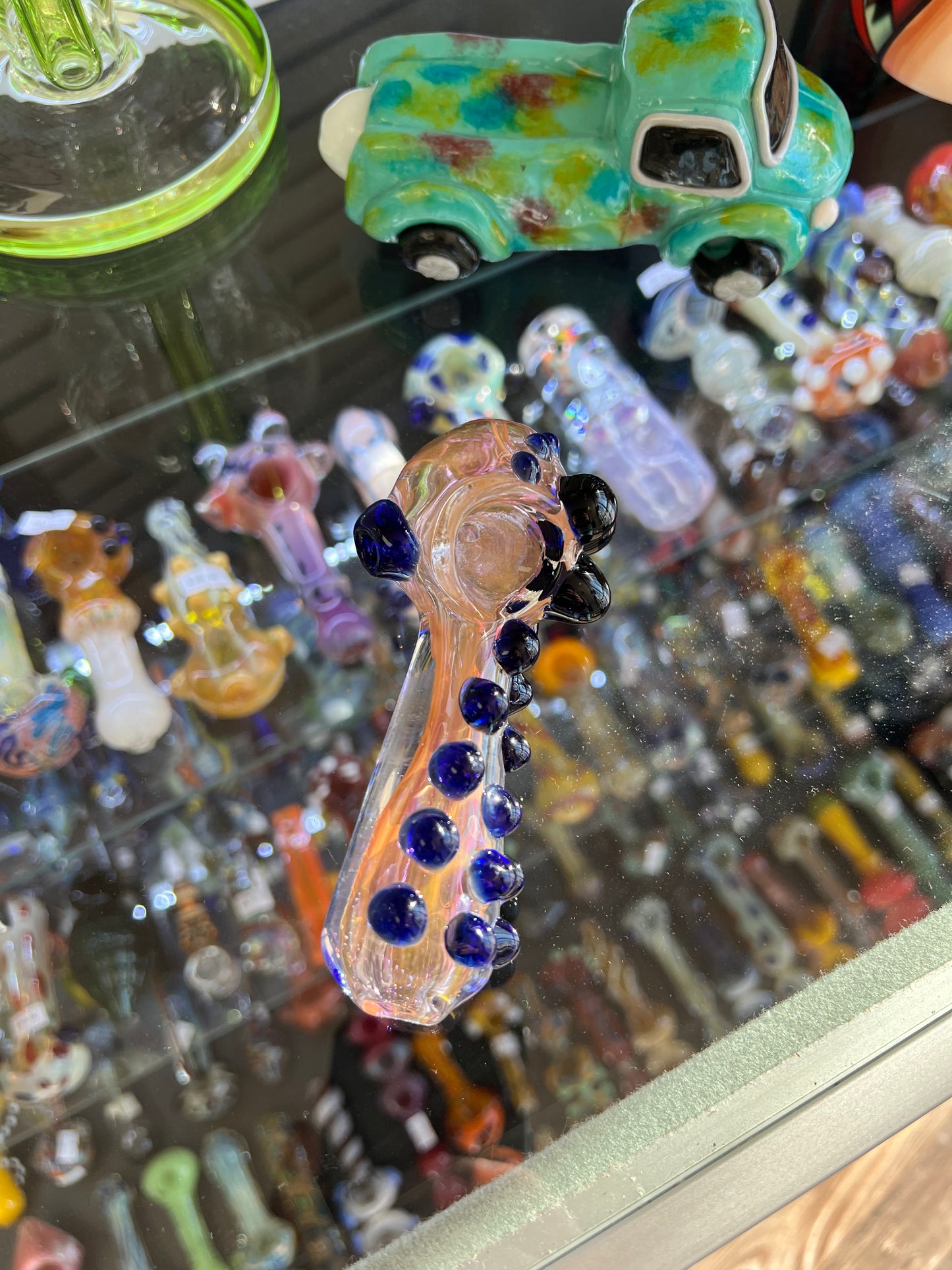 THE DOTTED HAND PIPE